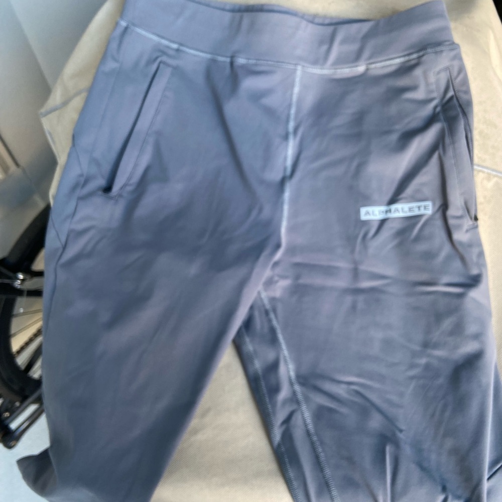 NEW Alphalete Pro- Elite Joggers: Quiet Shade (gray)